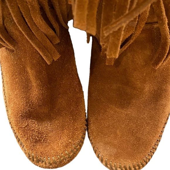 Minnetonka brown suede fringe three row tassel boot moccasin - Picture 10 of 15